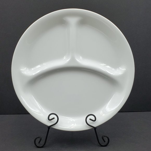 Corelle Winter Frost White Divided Dinner Plates 3 Section Grill Lunch Plates - Picture 2 of 5